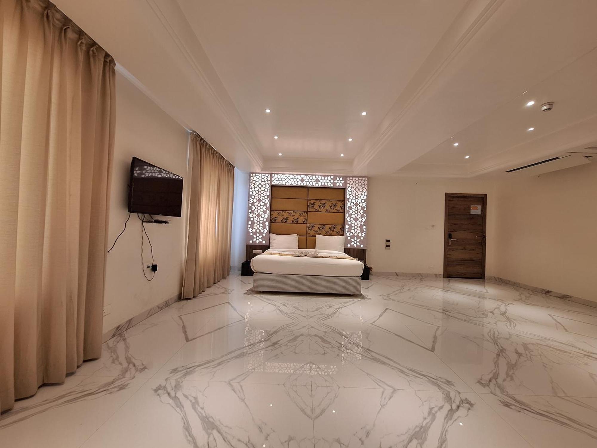 The Utopia Resort Sānchi Εξωτερικό φωτογραφία